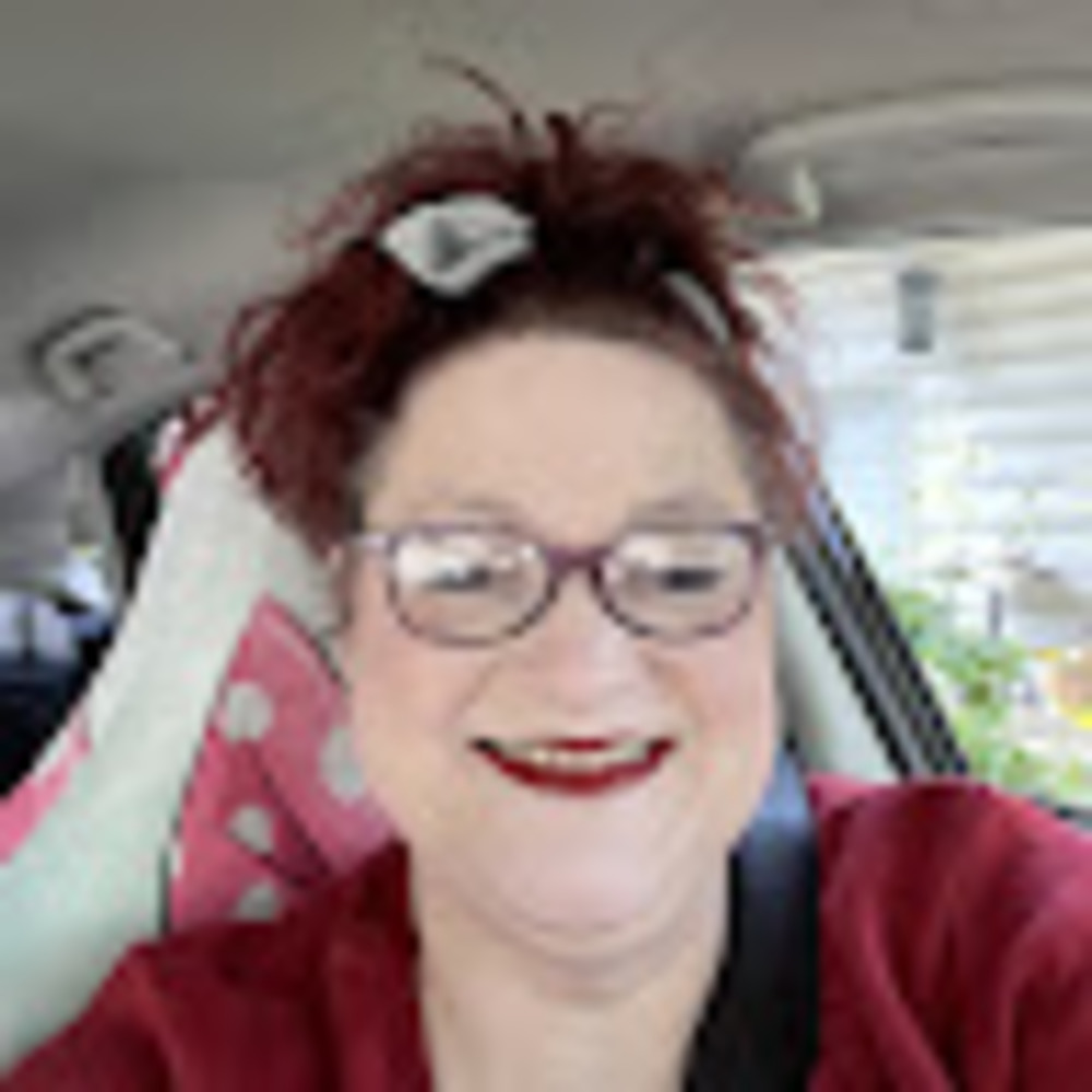 Meet your Posher, Stephanieann